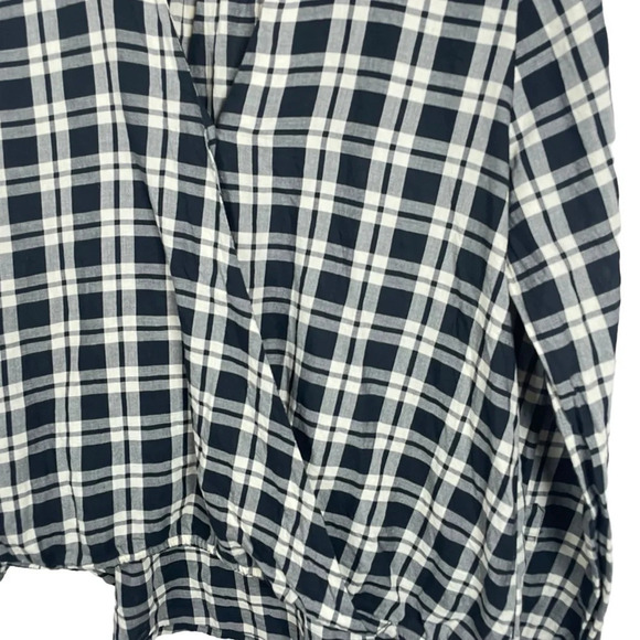 Madewell Arion Plaid Wrap Front Long Sleeve Blouse in Black/White Size M - Picture 5 of 10